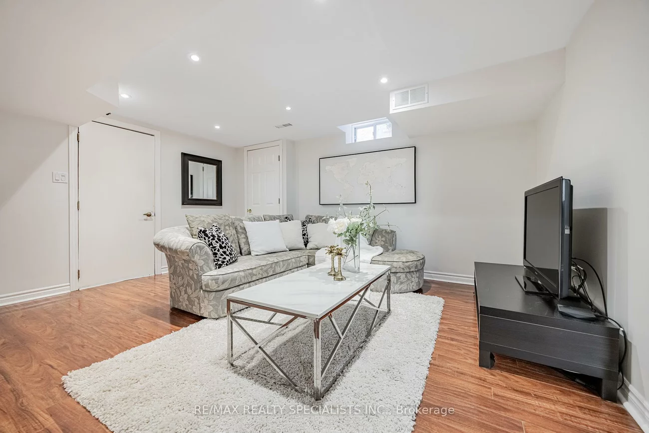6427, Hampden Woods, Lisgar, Mississauga