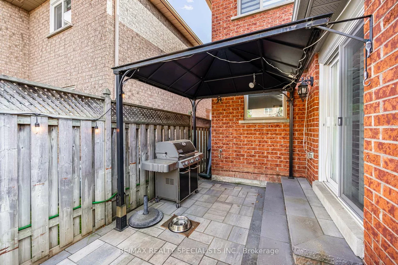 6427, Hampden Woods, Lisgar, Mississauga