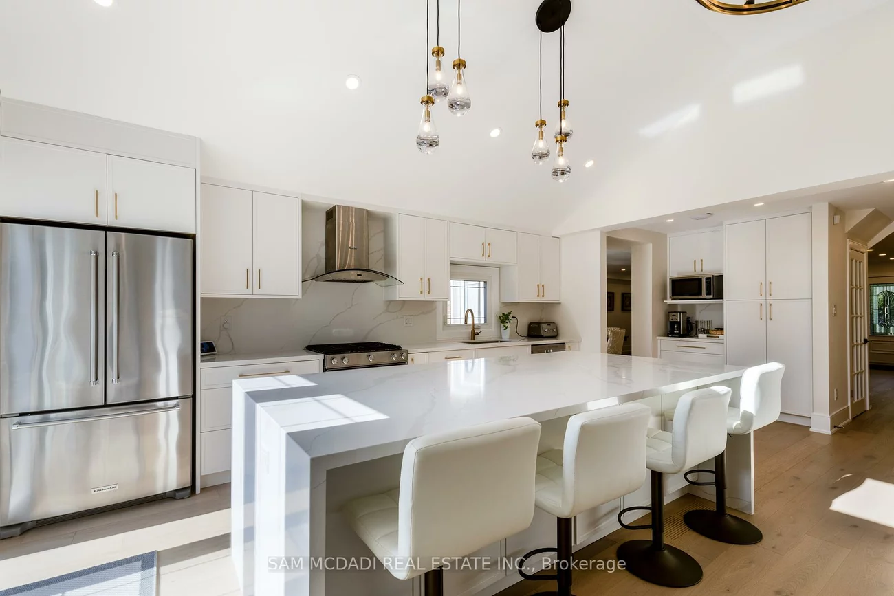 1882, Sherwood Forrest, Sheridan, Mississauga