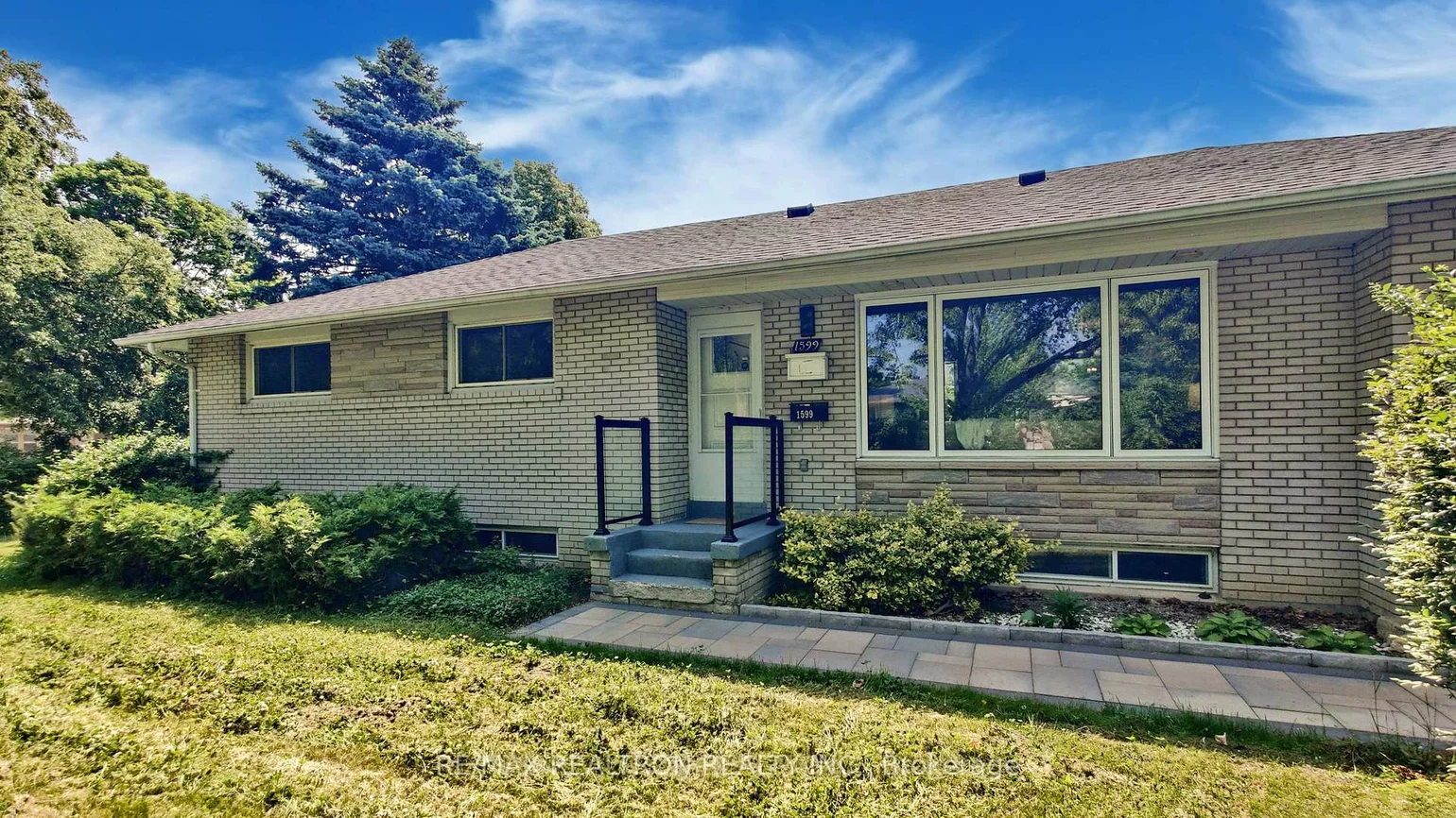 1599, Lewisham, Clarkson, Mississauga