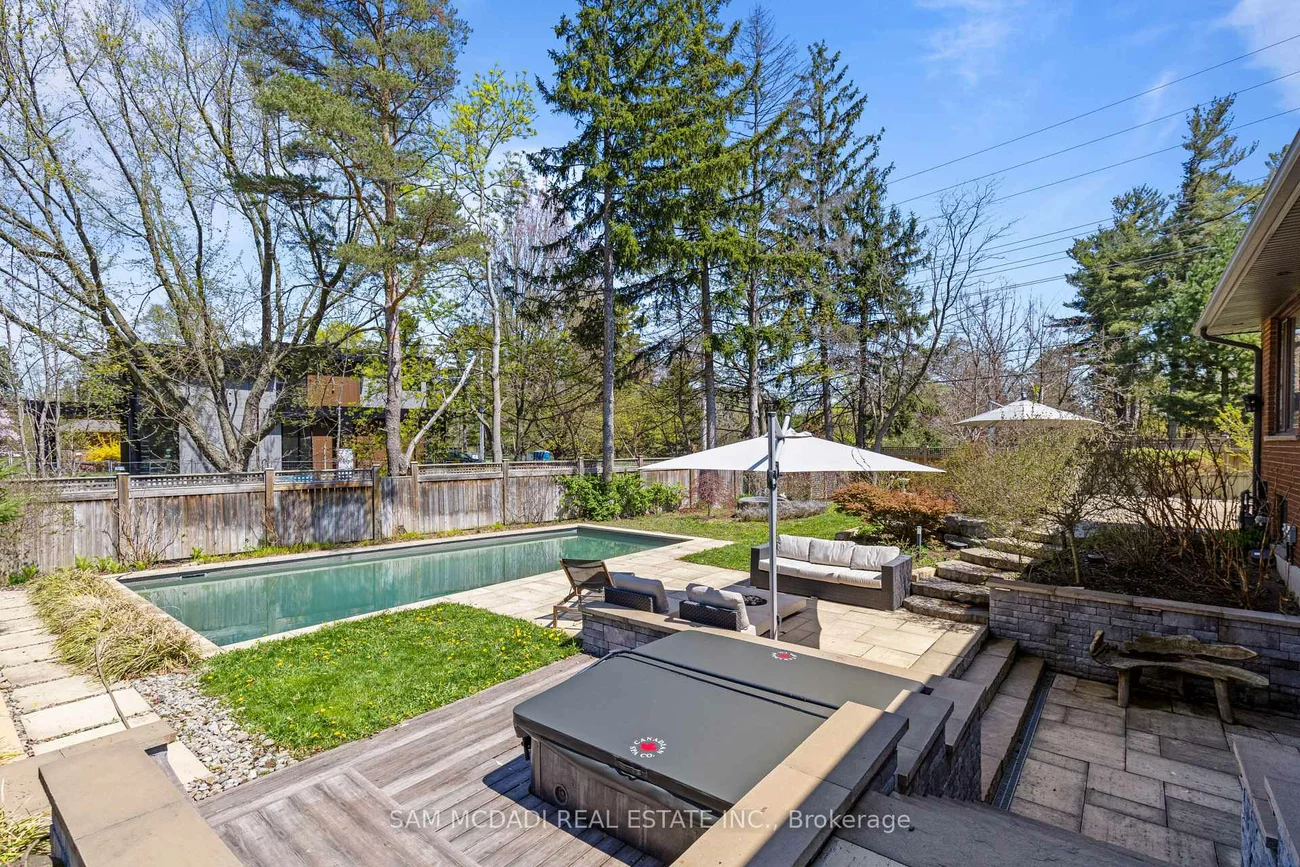 1333, Wateska, Lorne Park, Mississauga