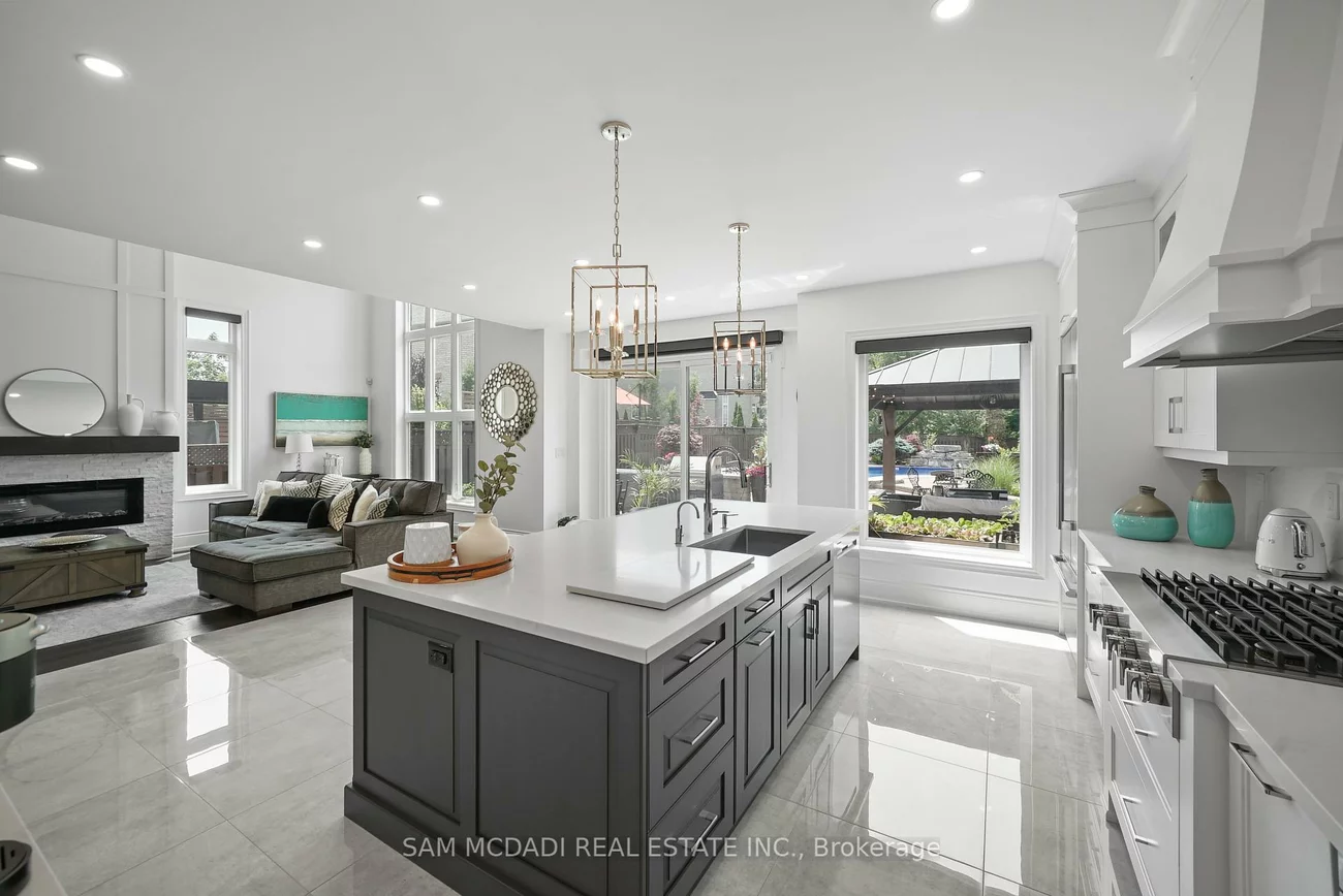 956, Sombrero, Meadowvale Village, Mississauga