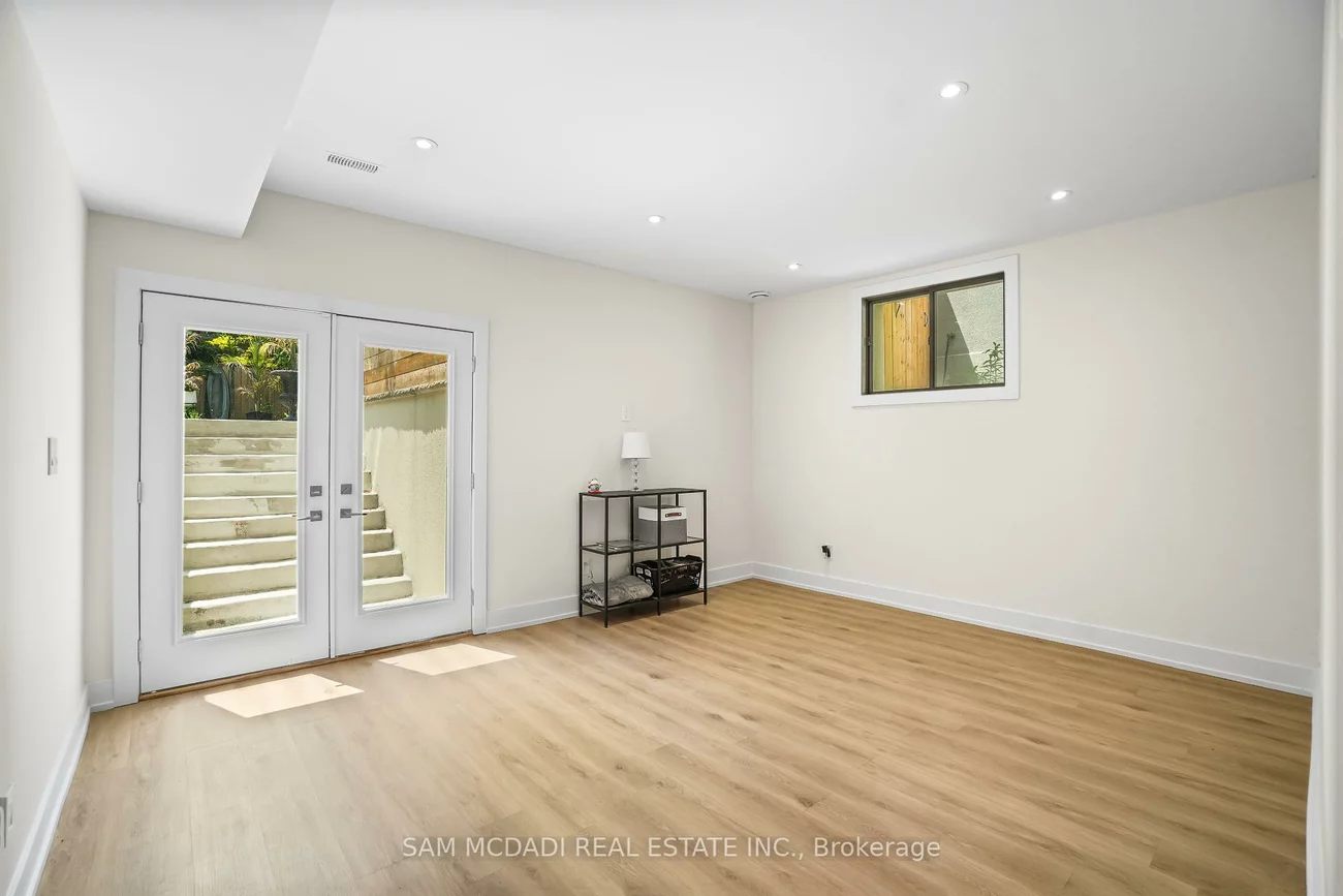 1036, Enola, Lakeview, Mississauga