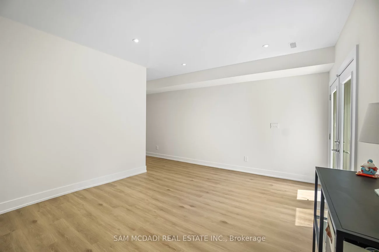 1036, Enola, Lakeview, Mississauga
