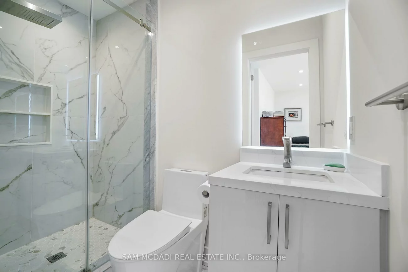 1036, Enola, Lakeview, Mississauga