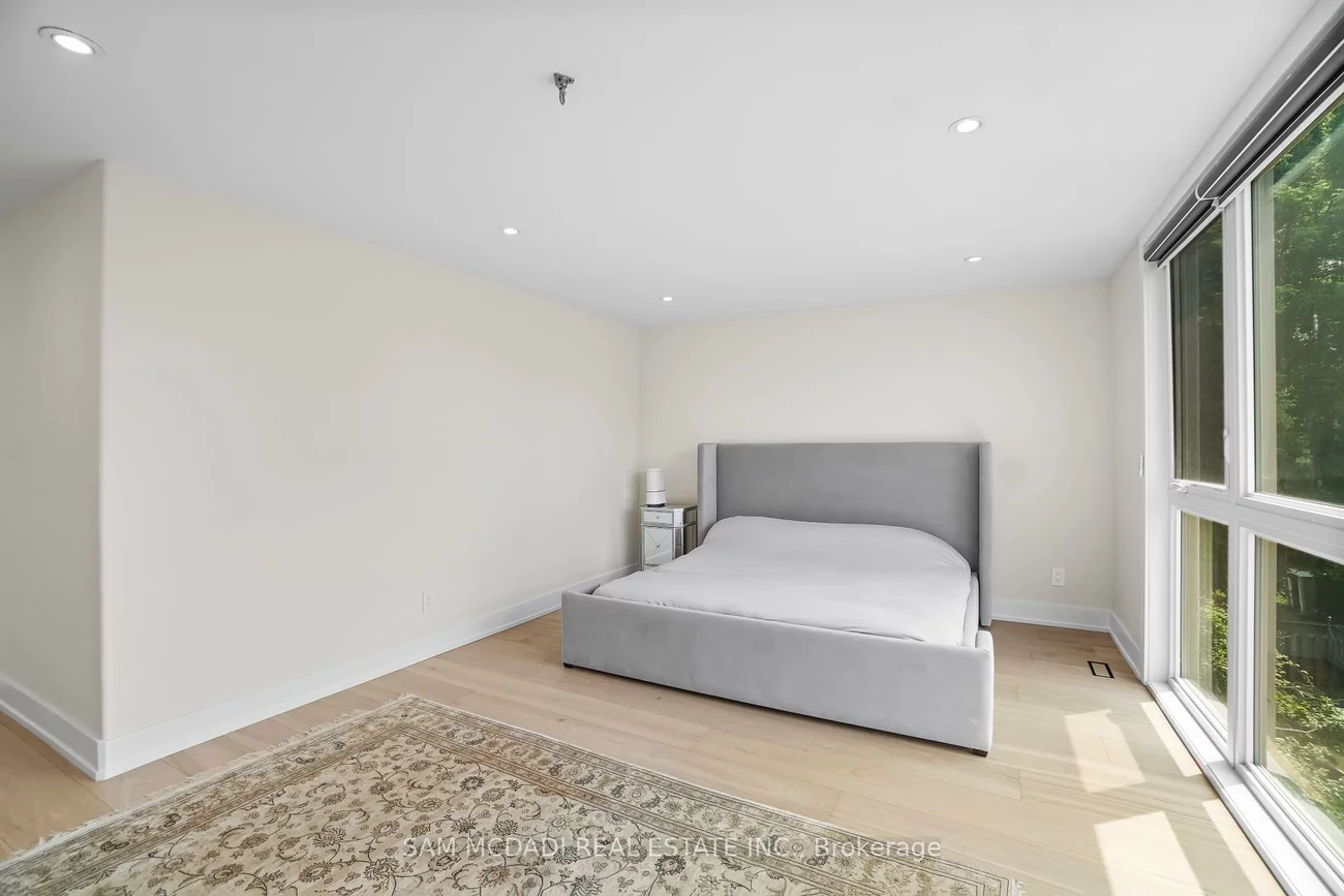 1036, Enola, Lakeview, Mississauga