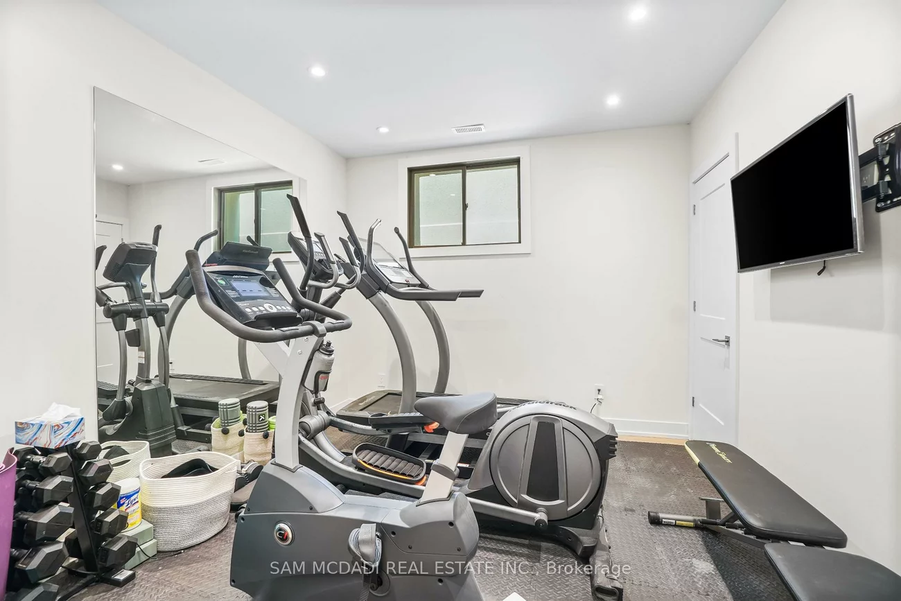 1036, Enola, Lakeview, Mississauga