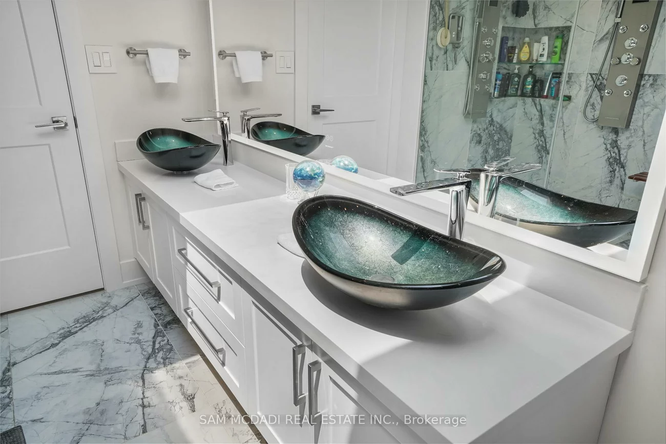1036, Enola, Lakeview, Mississauga