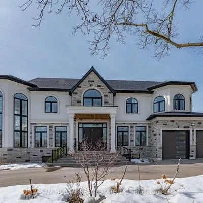 2554, Liruma, Sheridan, Mississauga