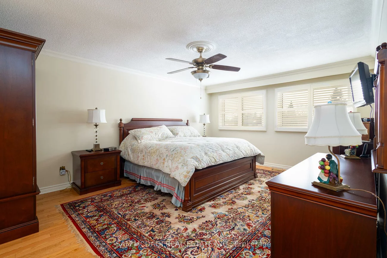 2529, Claymore, Erindale, Mississauga