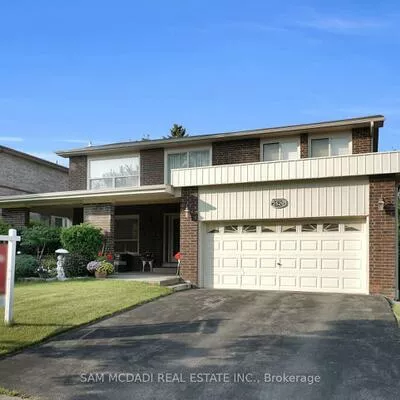 2529, Claymore, Erindale, Mississauga