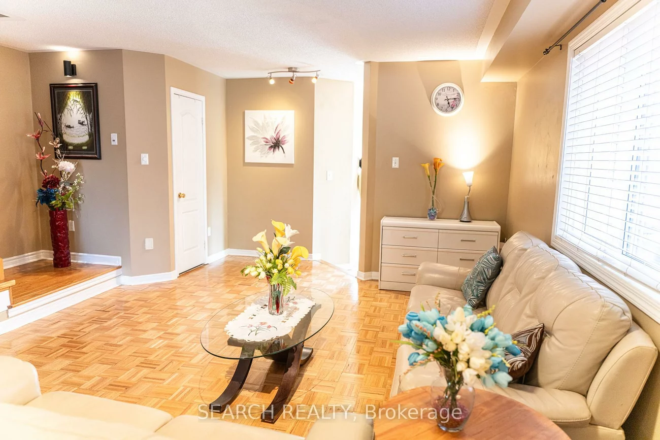 5697, Volpe, East Credit, Mississauga