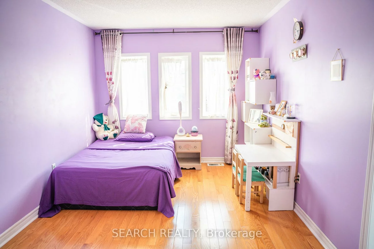 5697, Volpe, East Credit, Mississauga