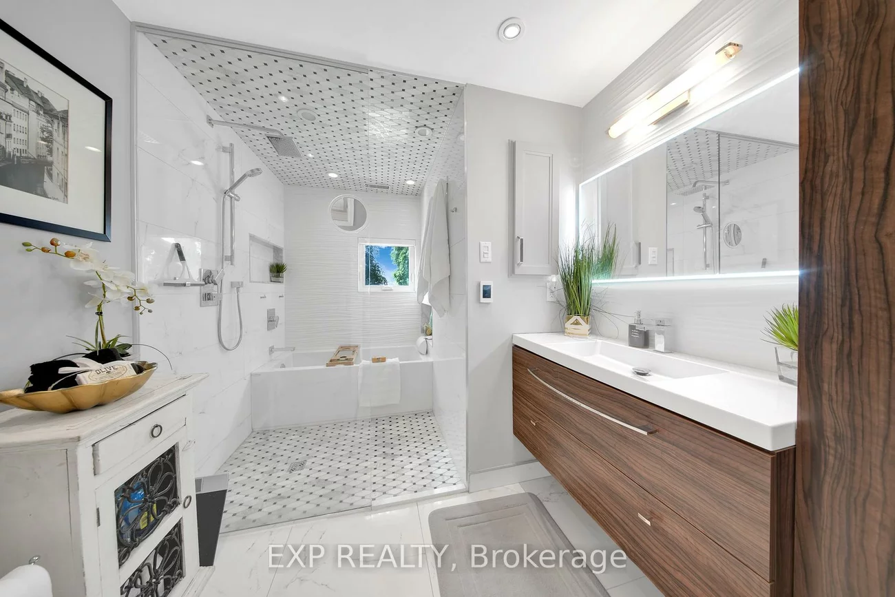 3620, Ponytrail, Applewood, Mississauga