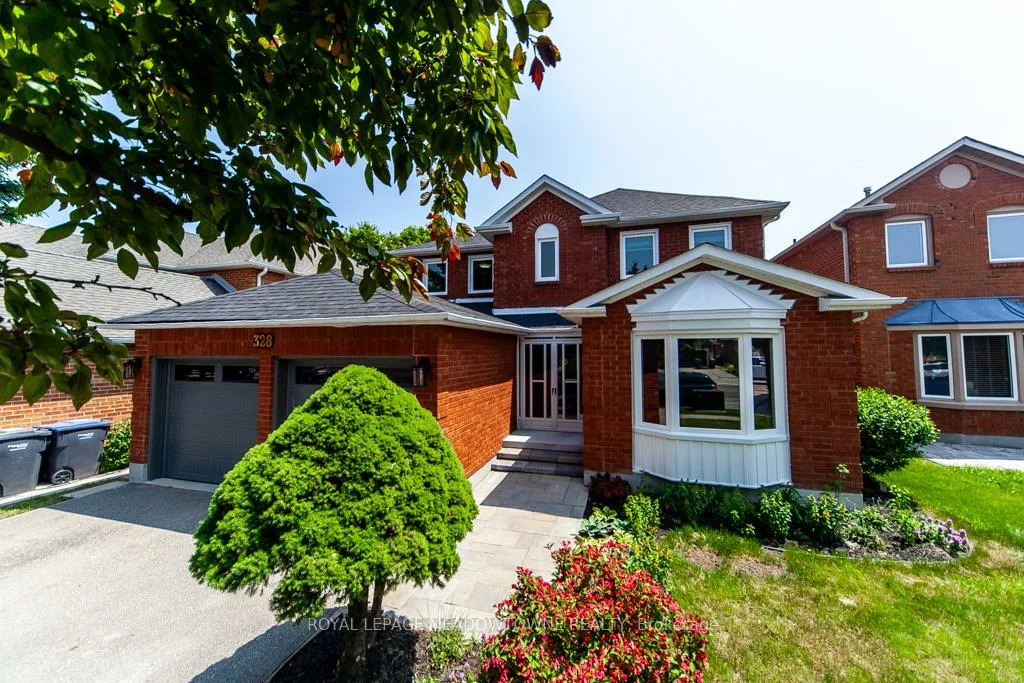 328, Bristol, Hurontario, Mississauga