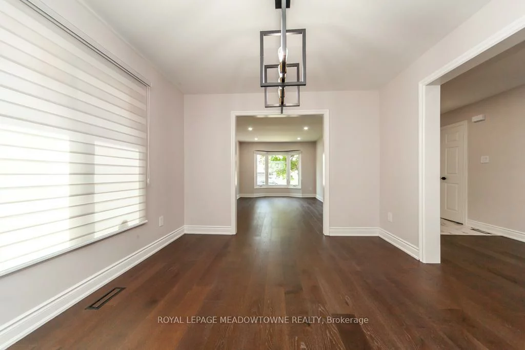 328, Bristol, Hurontario, Mississauga