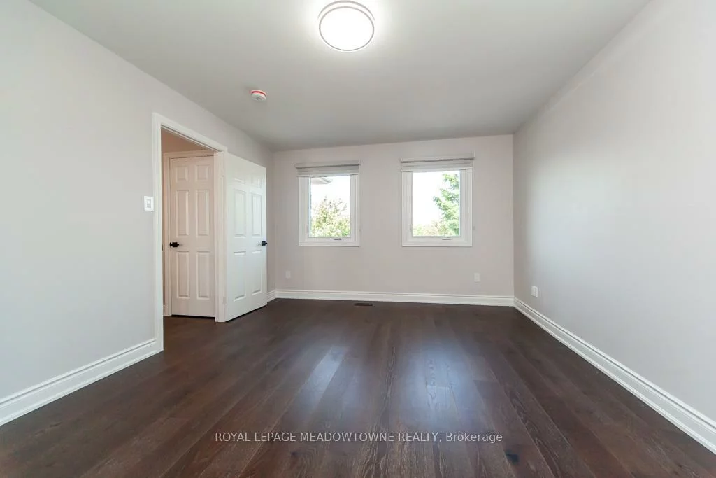 328, Bristol, Hurontario, Mississauga