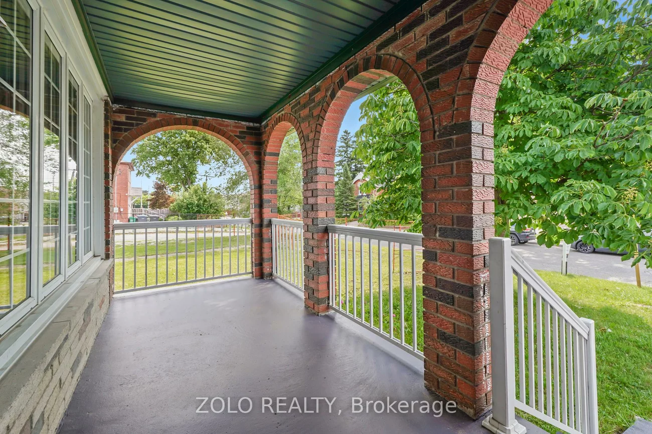 19, Scarboro, Malton, Mississauga