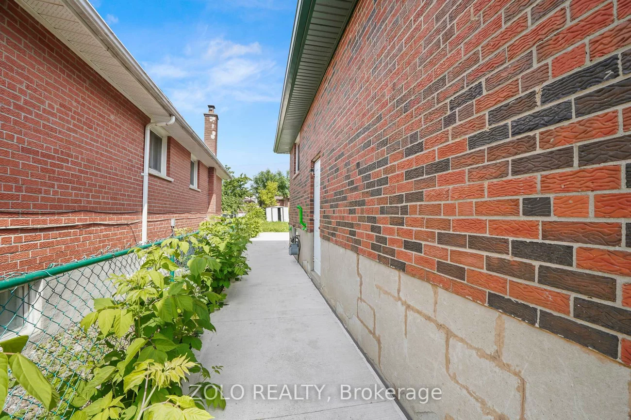 19, Scarboro, Malton, Mississauga