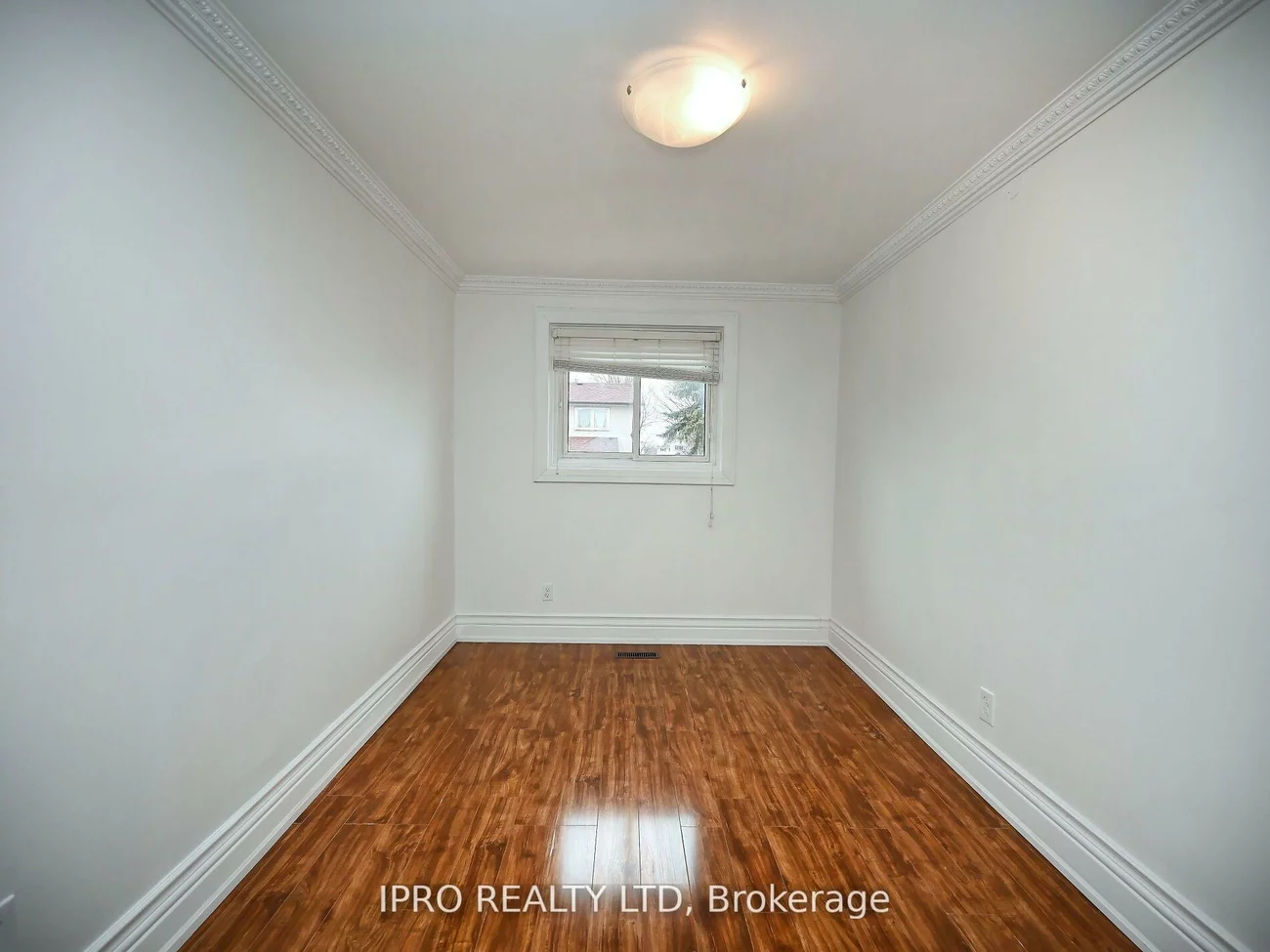 7646, Priory, Malton, Mississauga