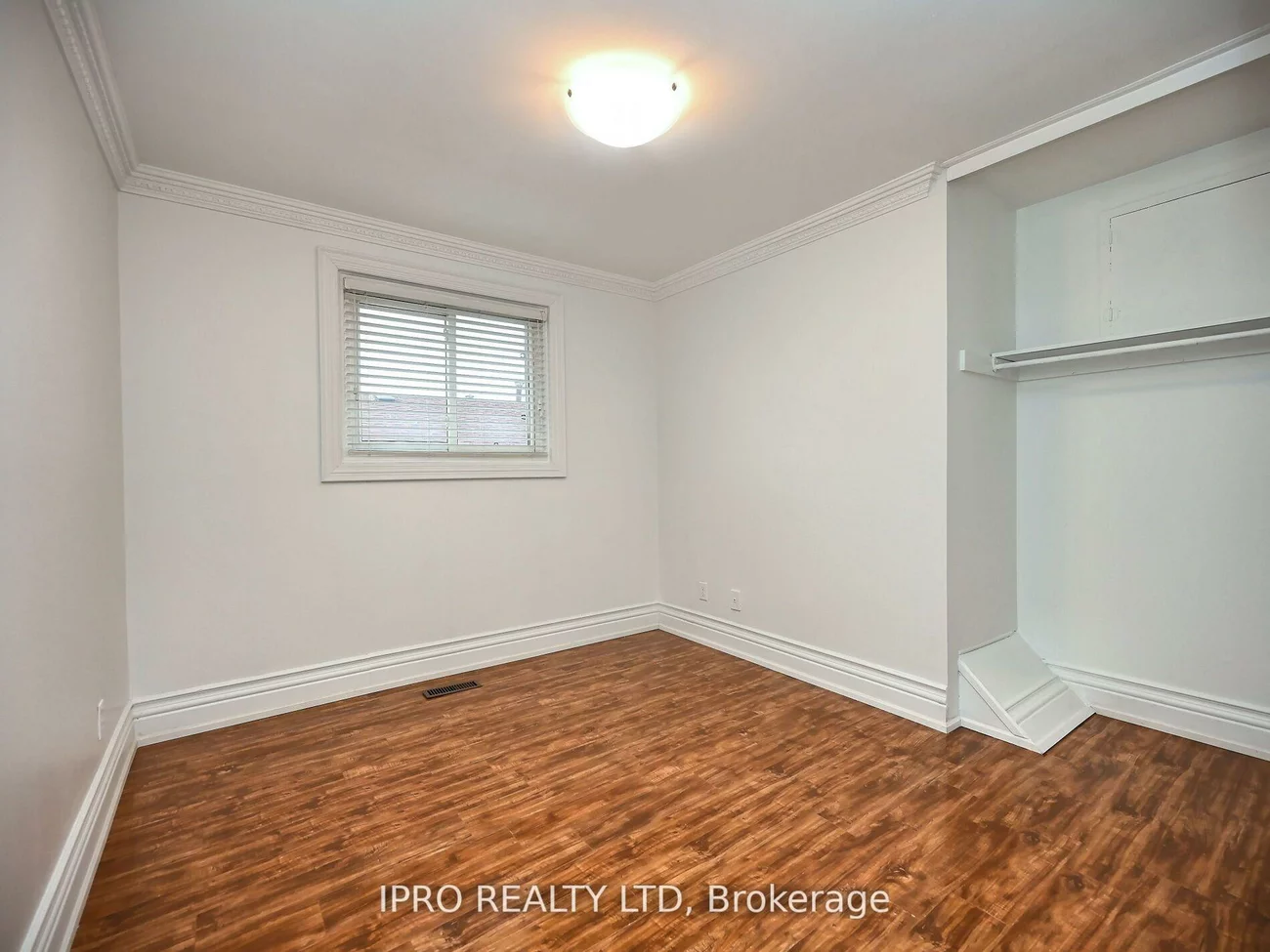7646, Priory, Malton, Mississauga