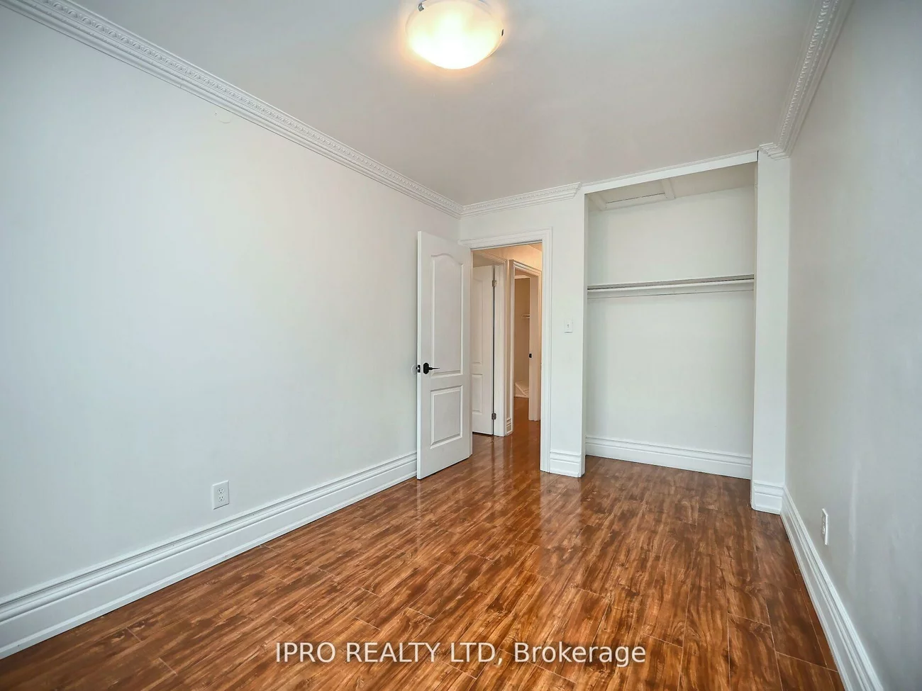 7646, Priory, Malton, Mississauga