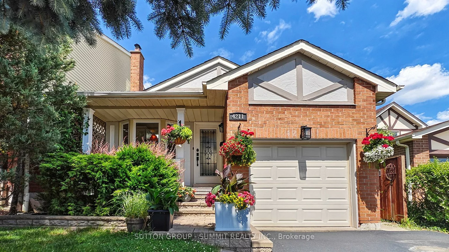 4211, Stonemason, Erin Mills, Mississauga