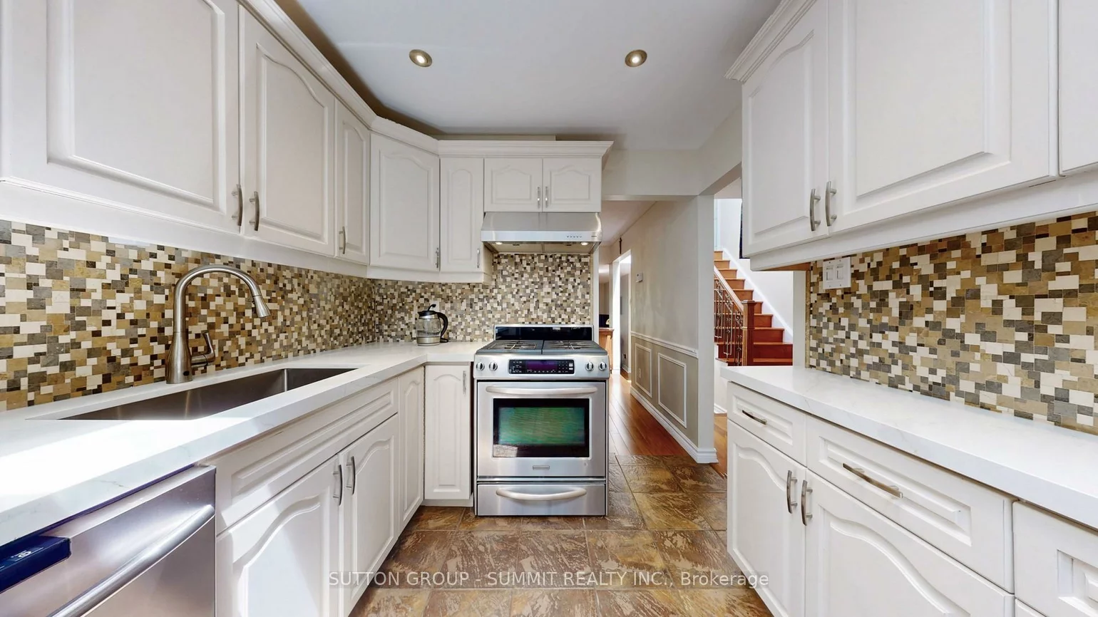 4211, Stonemason, Erin Mills, Mississauga