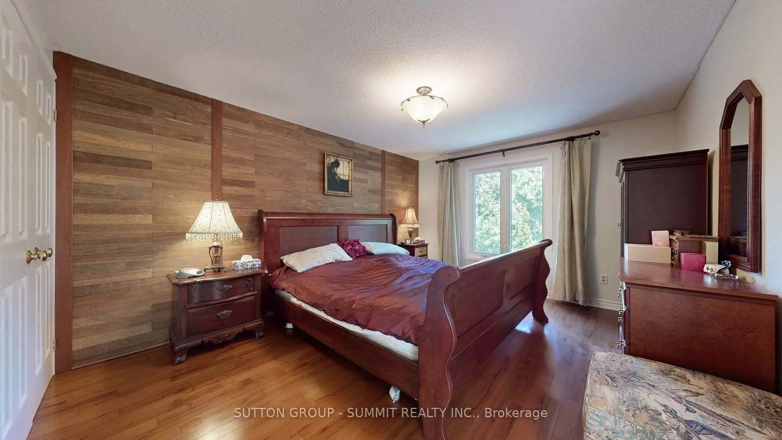 4211, Stonemason, Erin Mills, Mississauga