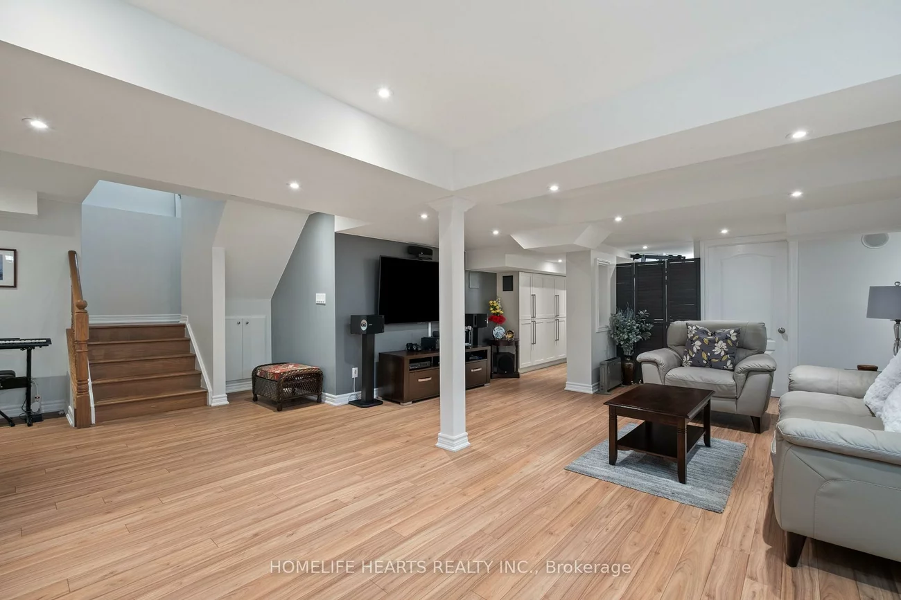 3213, Escada, Churchill Meadows, Mississauga