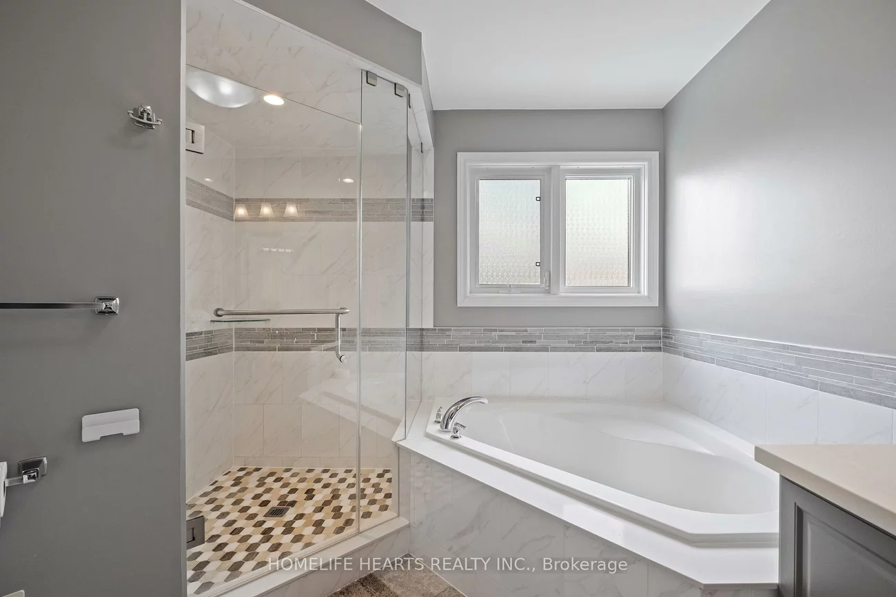 3213, Escada, Churchill Meadows, Mississauga