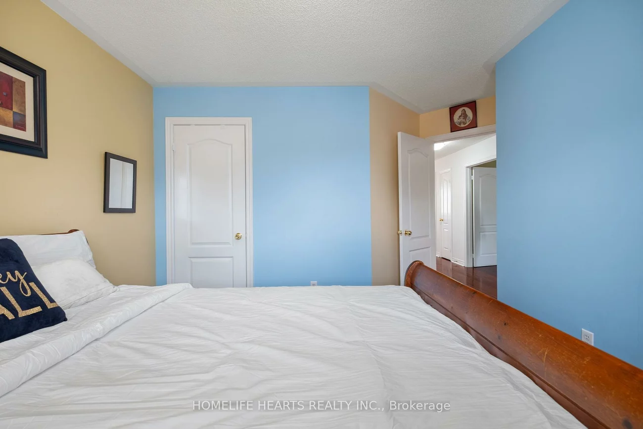 3213, Escada, Churchill Meadows, Mississauga