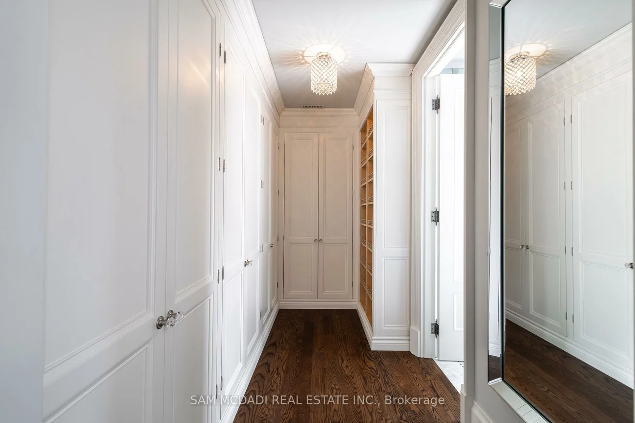 1502, Gregwood, Lorne Park, Mississauga
