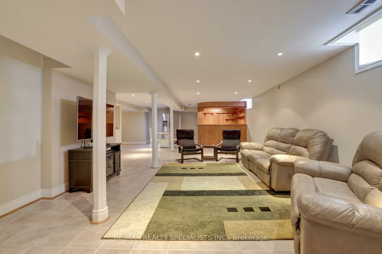 4705, Rathkeale, East Credit, Mississauga