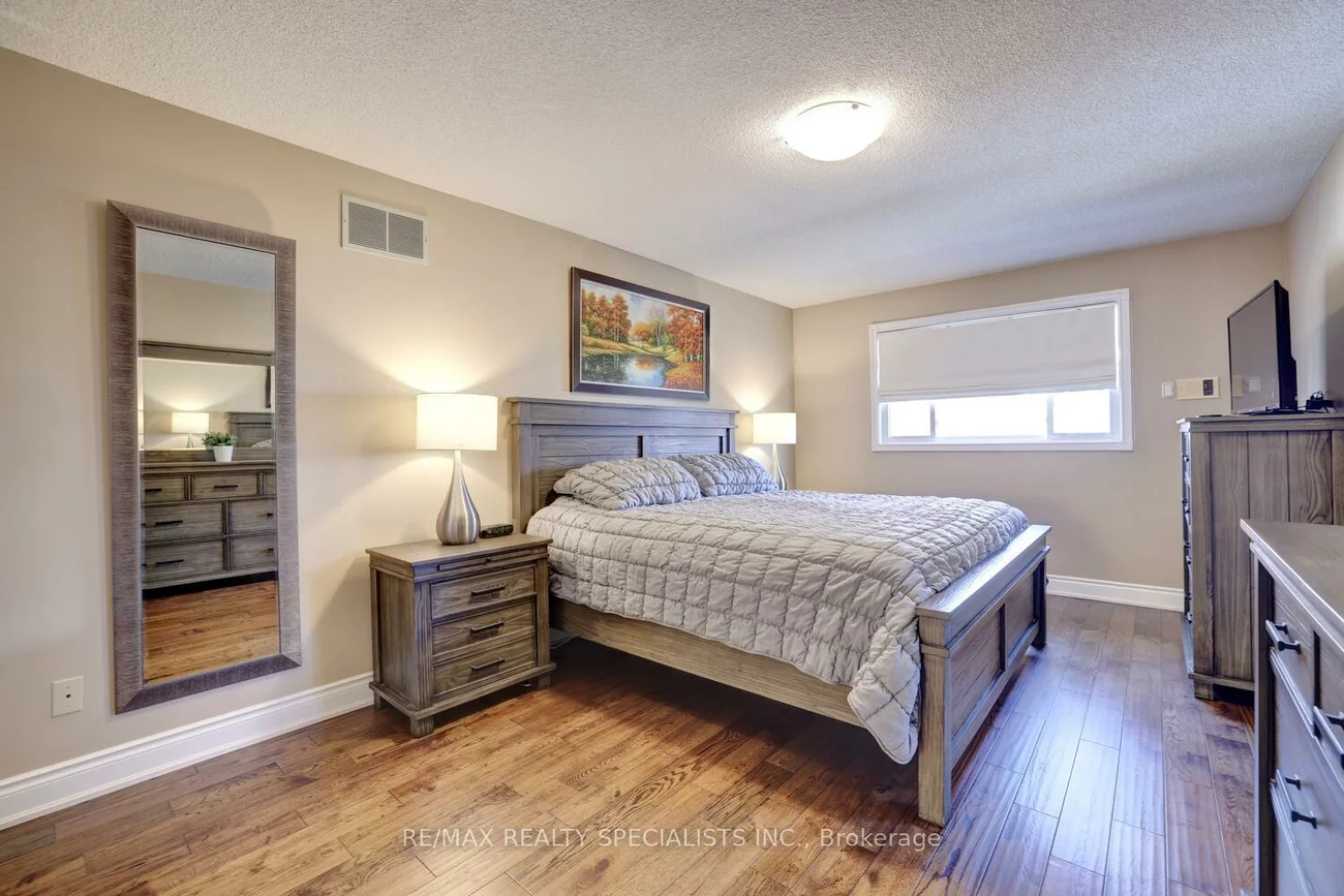 4705, Rathkeale, East Credit, Mississauga