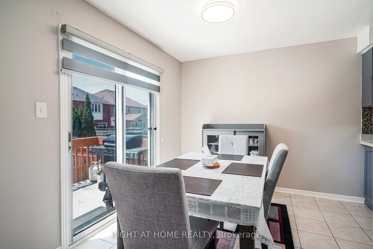 3470, Crimson King, Lisgar, Mississauga