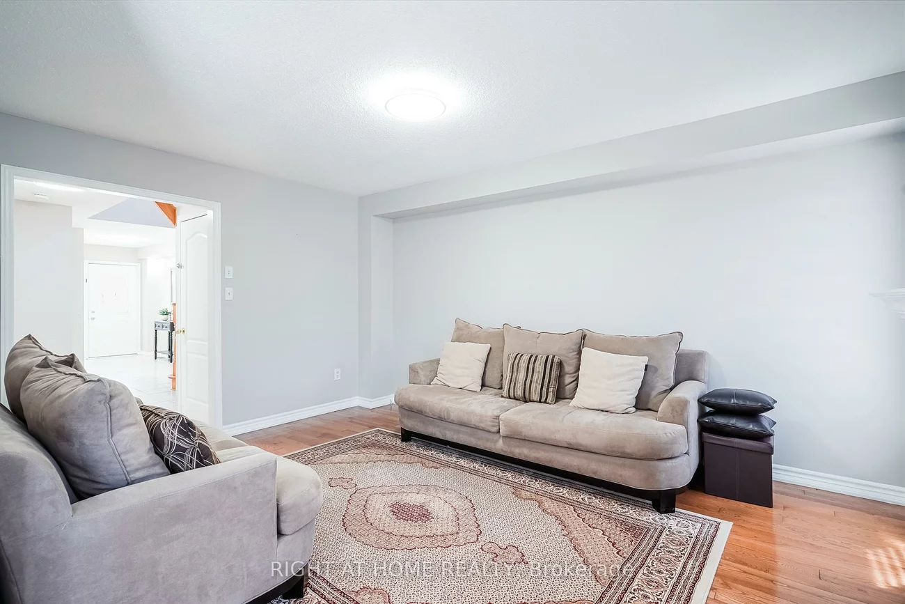 3470, Crimson King, Lisgar, Mississauga