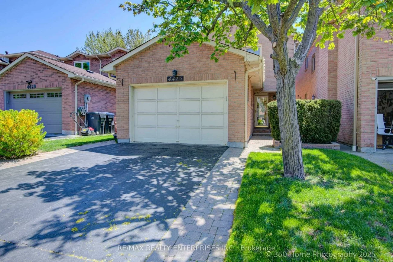 4425, Sawmill Valley, Erin Mills, Mississauga