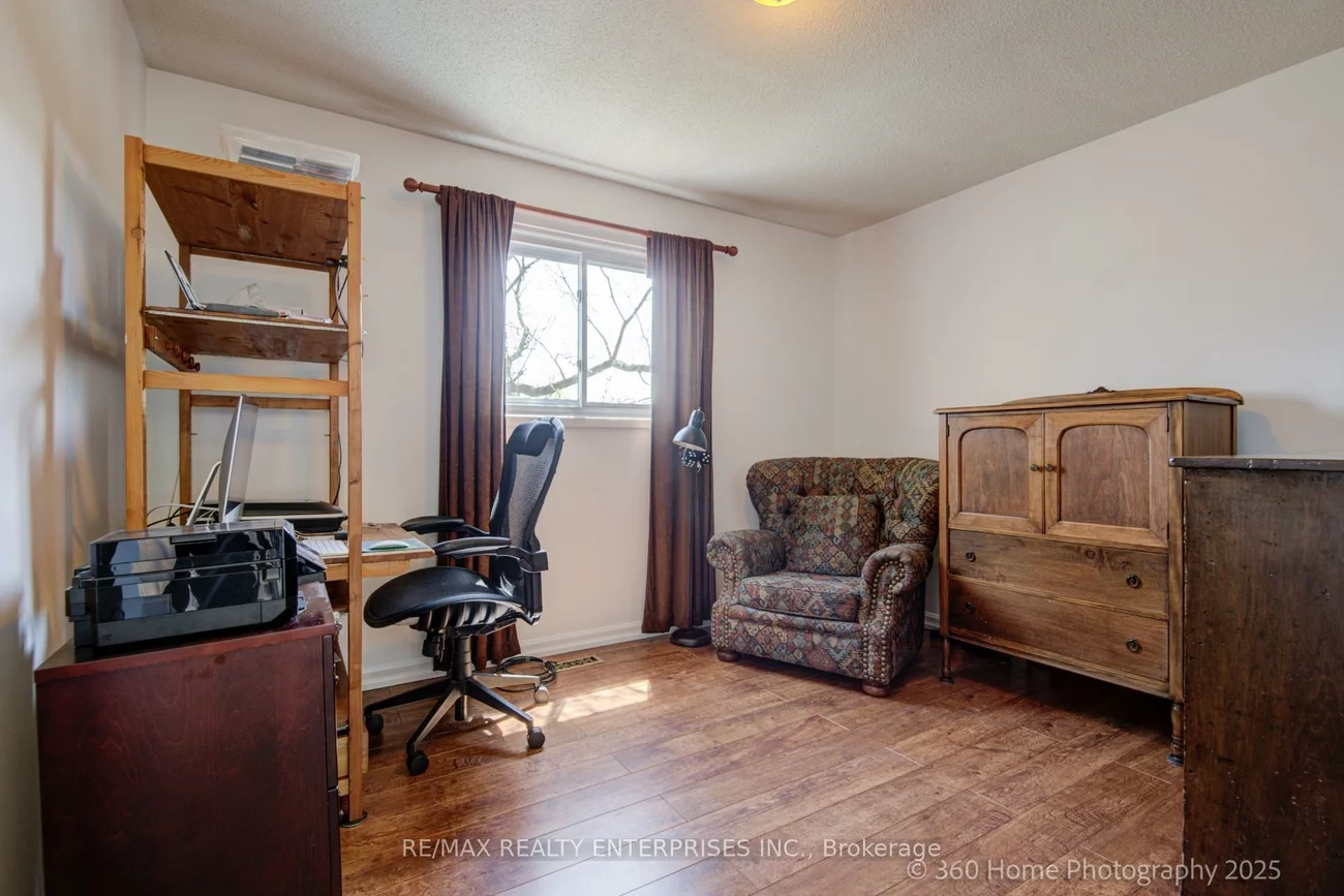 4425, Sawmill Valley, Erin Mills, Mississauga
