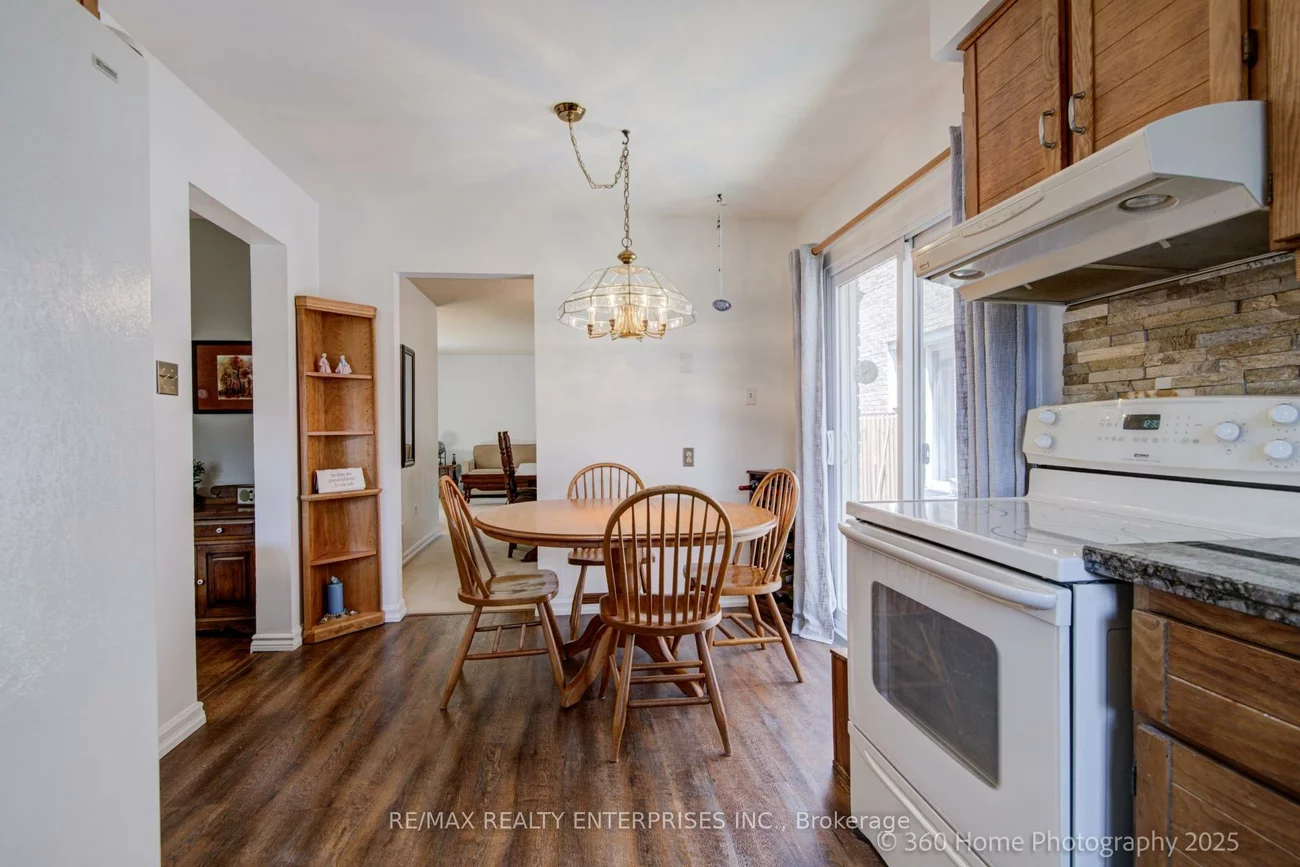 4425, Sawmill Valley, Erin Mills, Mississauga