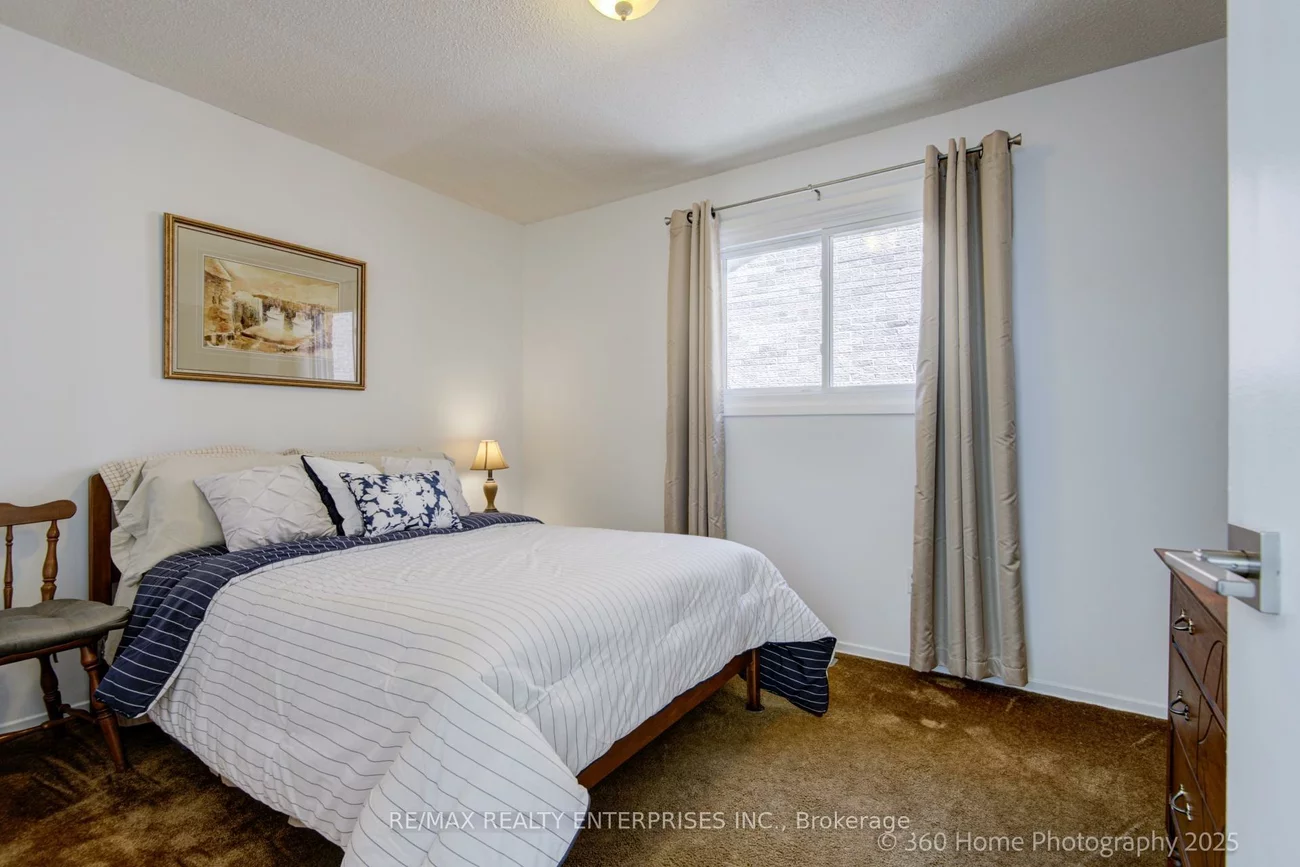 4425, Sawmill Valley, Erin Mills, Mississauga