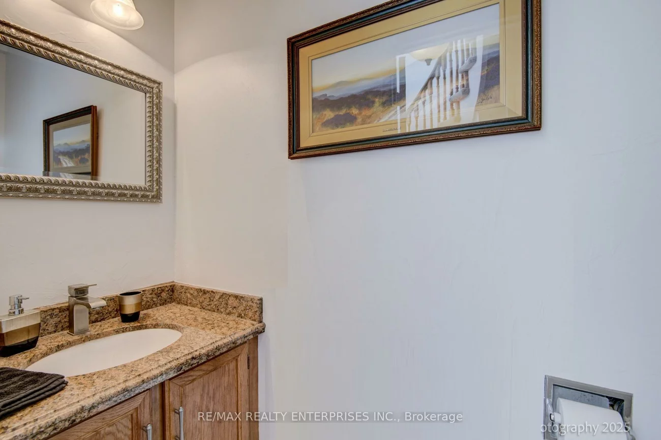 4425, Sawmill Valley, Erin Mills, Mississauga