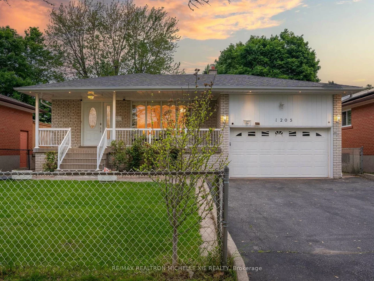 1205, Forestwood, Erindale, Mississauga
