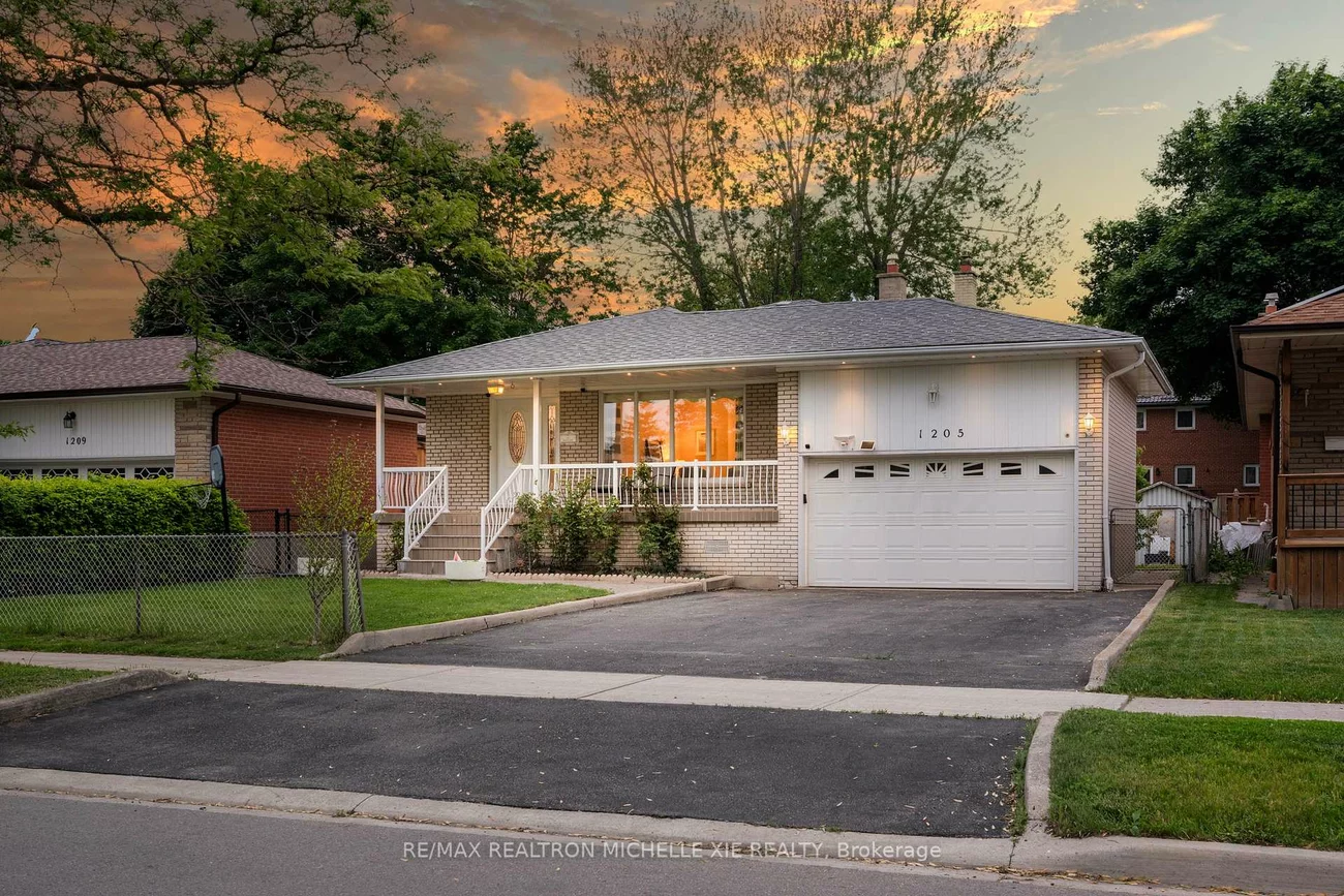 1205, Forestwood, Erindale, Mississauga