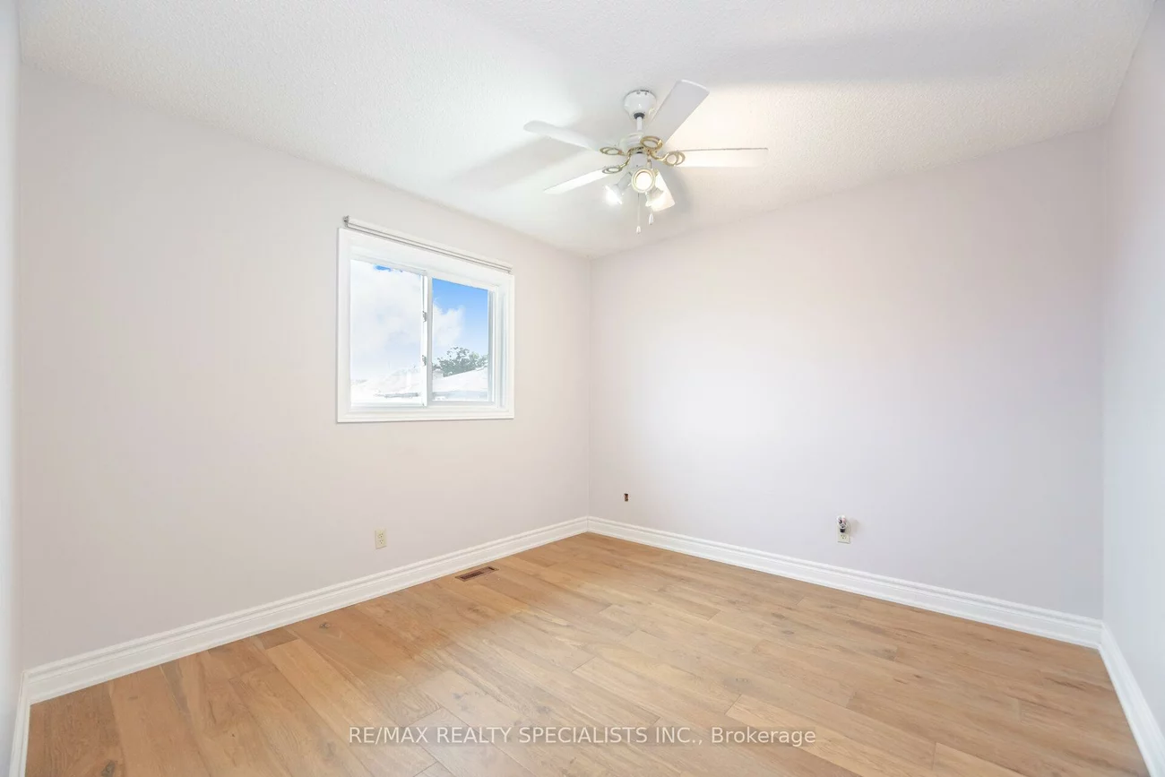 5274, Huntingfield, Hurontario, Mississauga