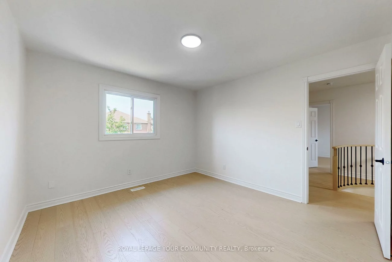 5158, Sundial, Hurontario, Mississauga