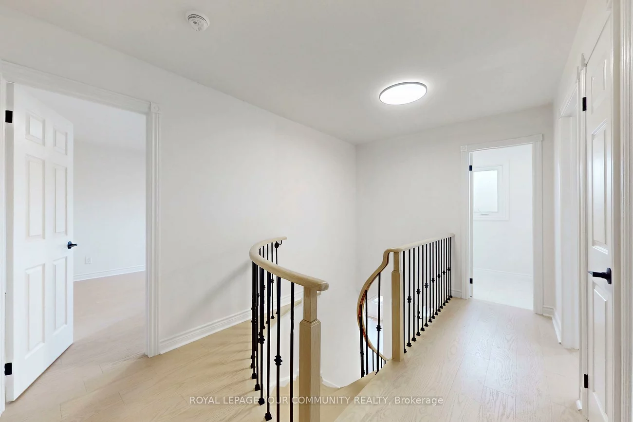 5158, Sundial, Hurontario, Mississauga