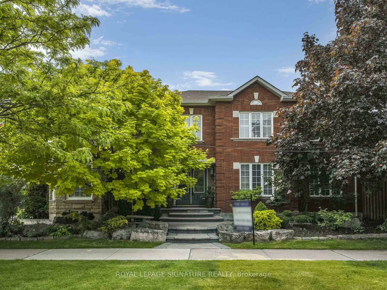 6412, Newcombe, East Credit, Mississauga