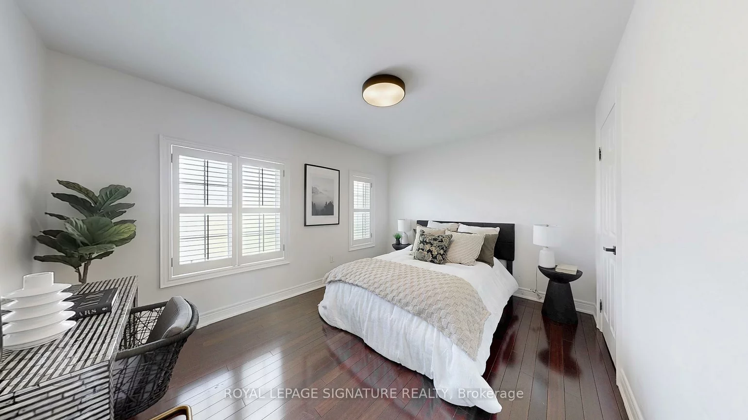 6412, Newcombe, East Credit, Mississauga