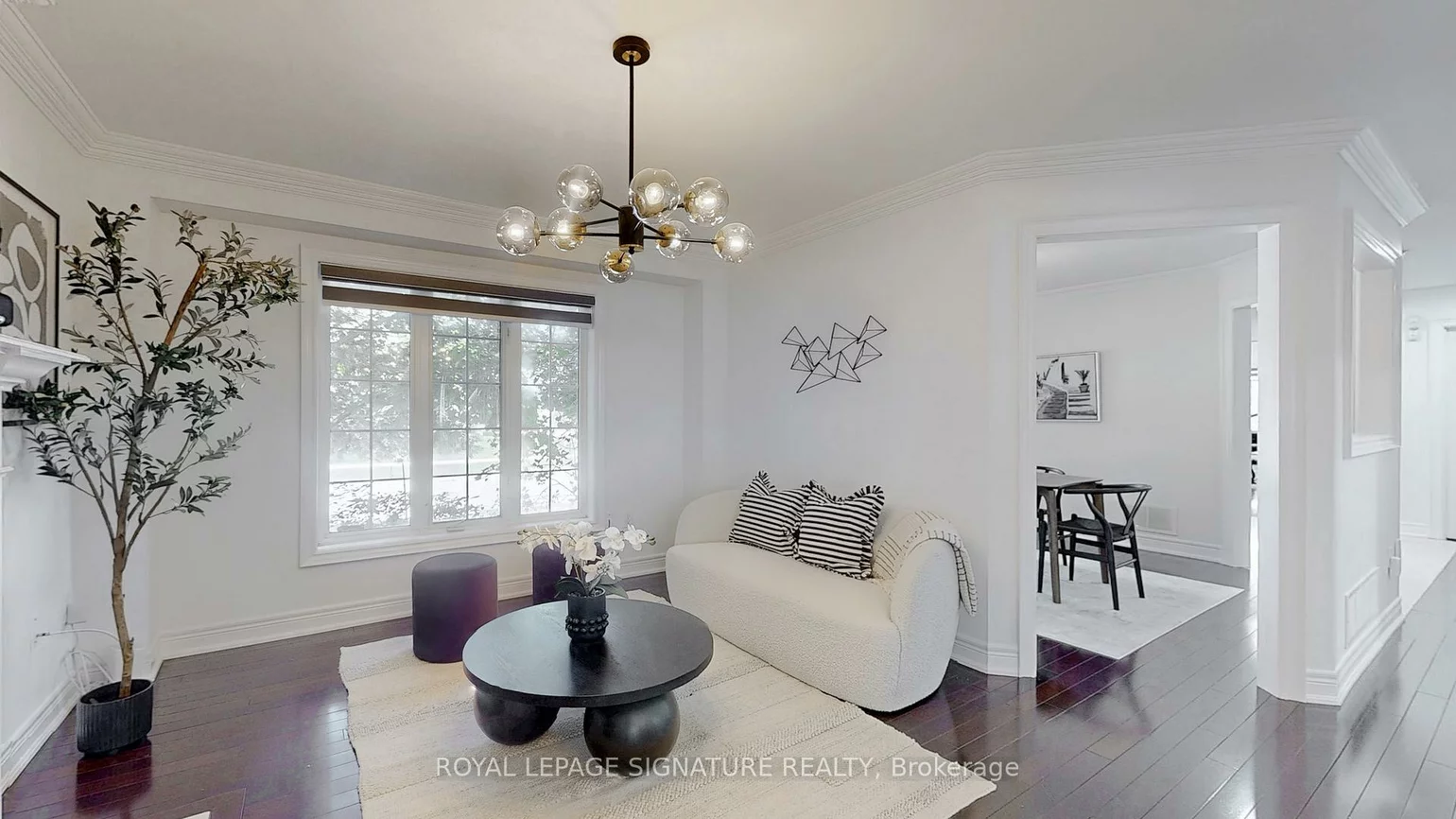 6412, Newcombe, East Credit, Mississauga